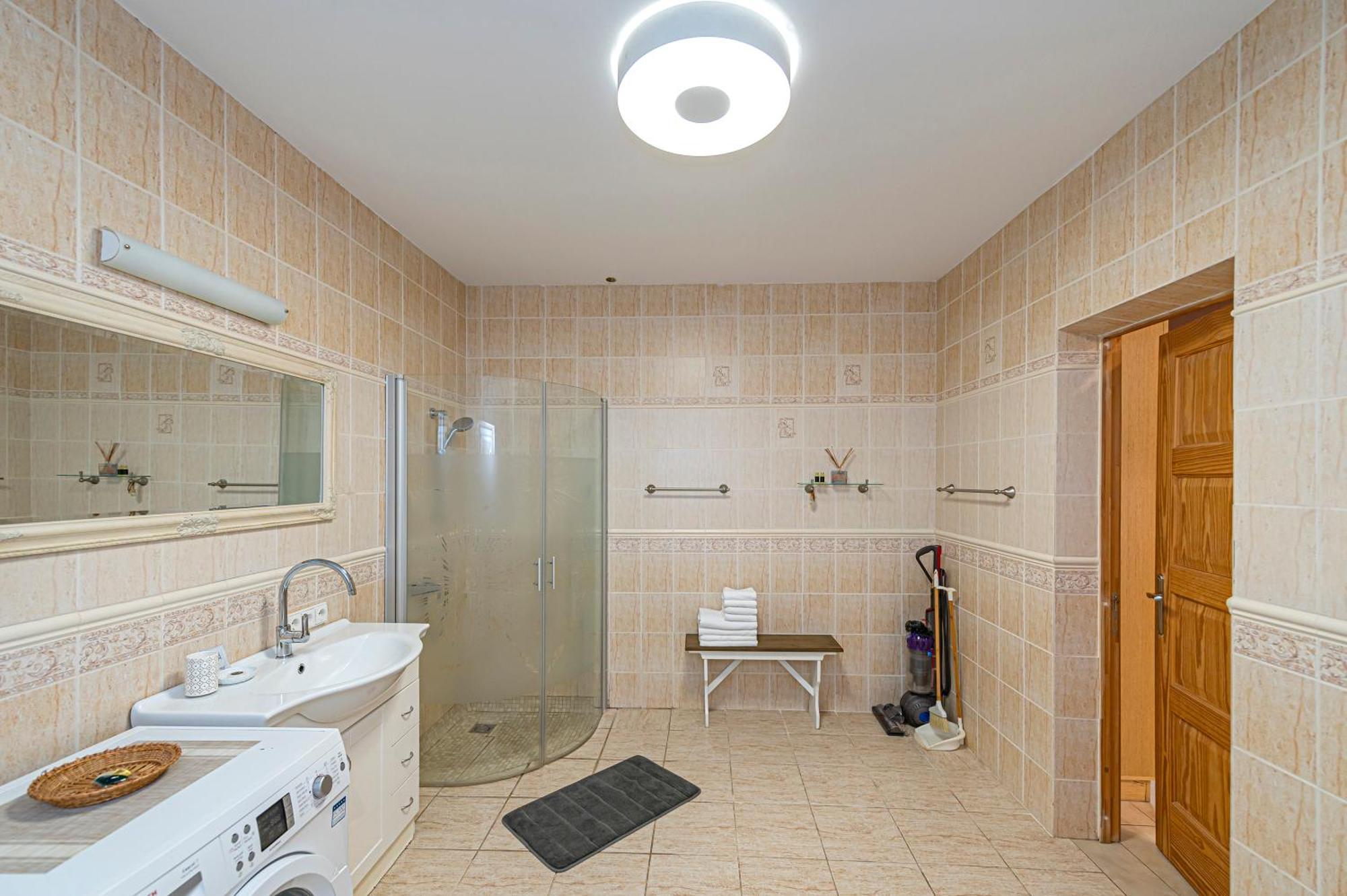 Calm And Private Apartment By Polo Apartments Kaunas Buitenkant foto